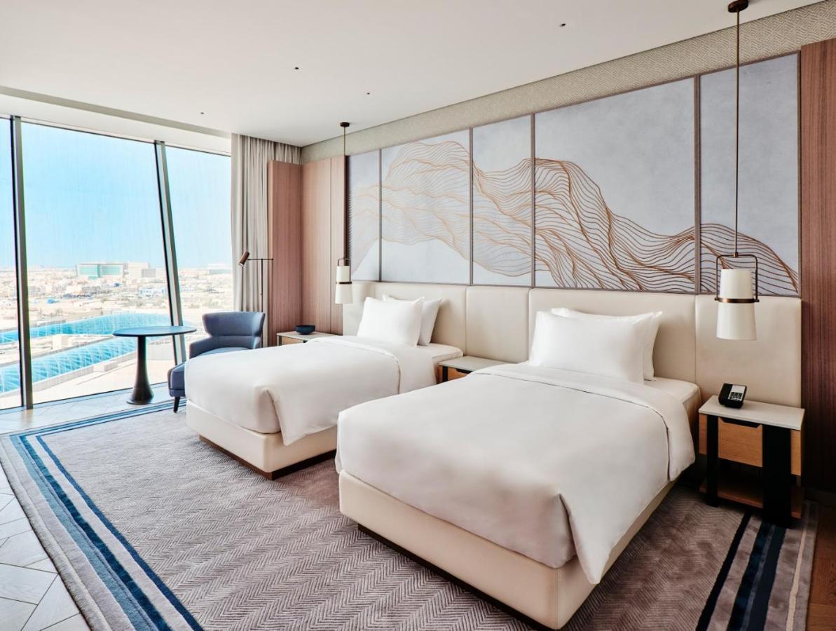 Hotel Grand Hyatt Kuwait Kuwait City Esterno foto Deluxe Room