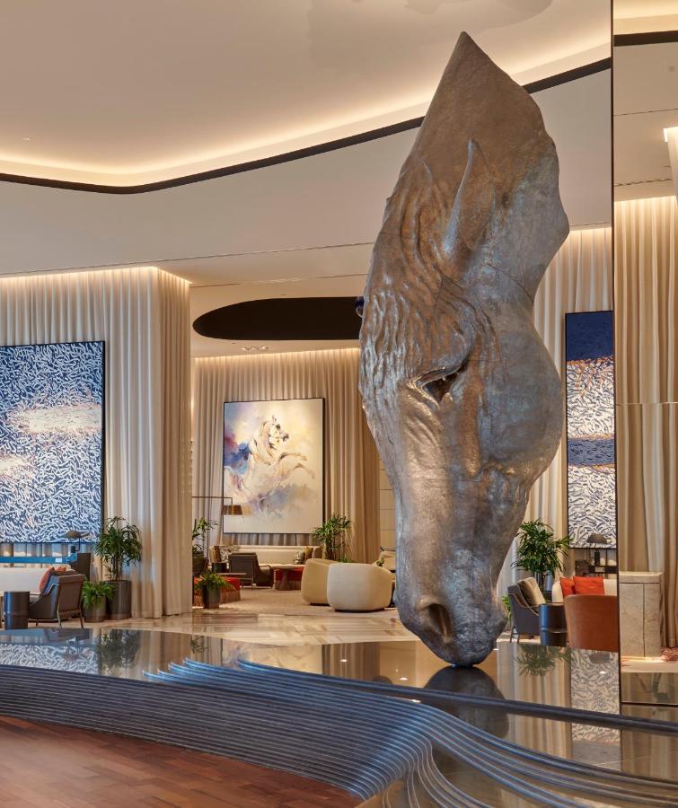 Hotel Grand Hyatt Kuwait Kuwait City Esterno foto The lobby of the hotel
