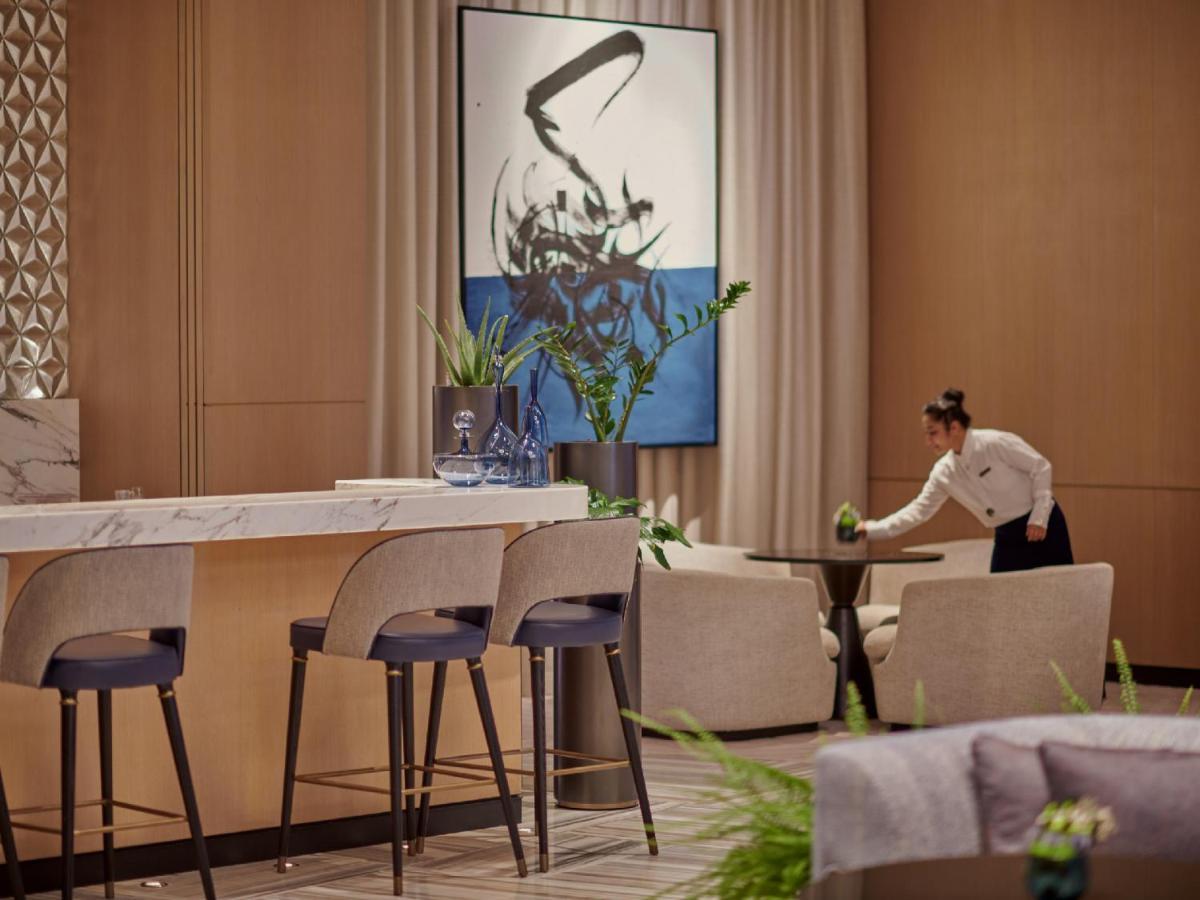 Hotel Grand Hyatt Kuwait Kuwait City Esterno foto The Bar